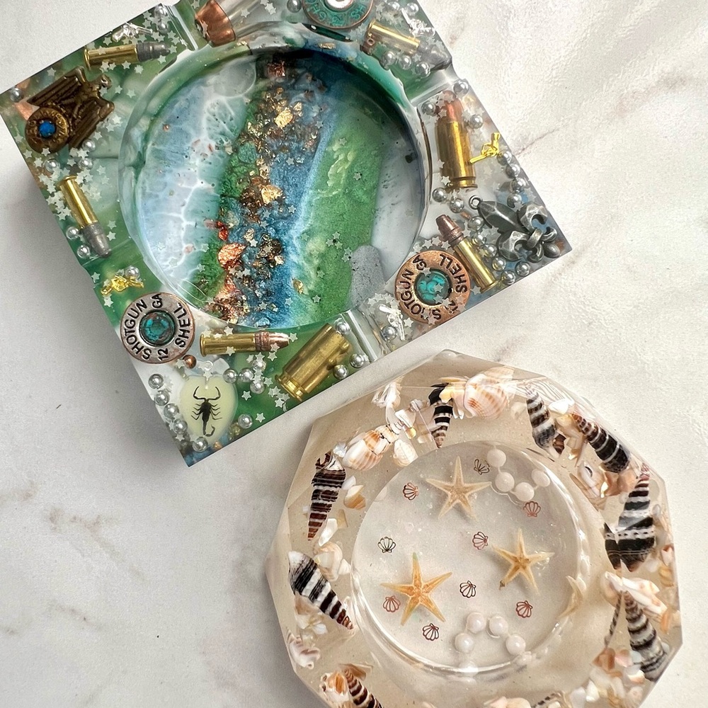 ⚜️Handcrafted Resin Customized Ashtrays/Trinket Tray